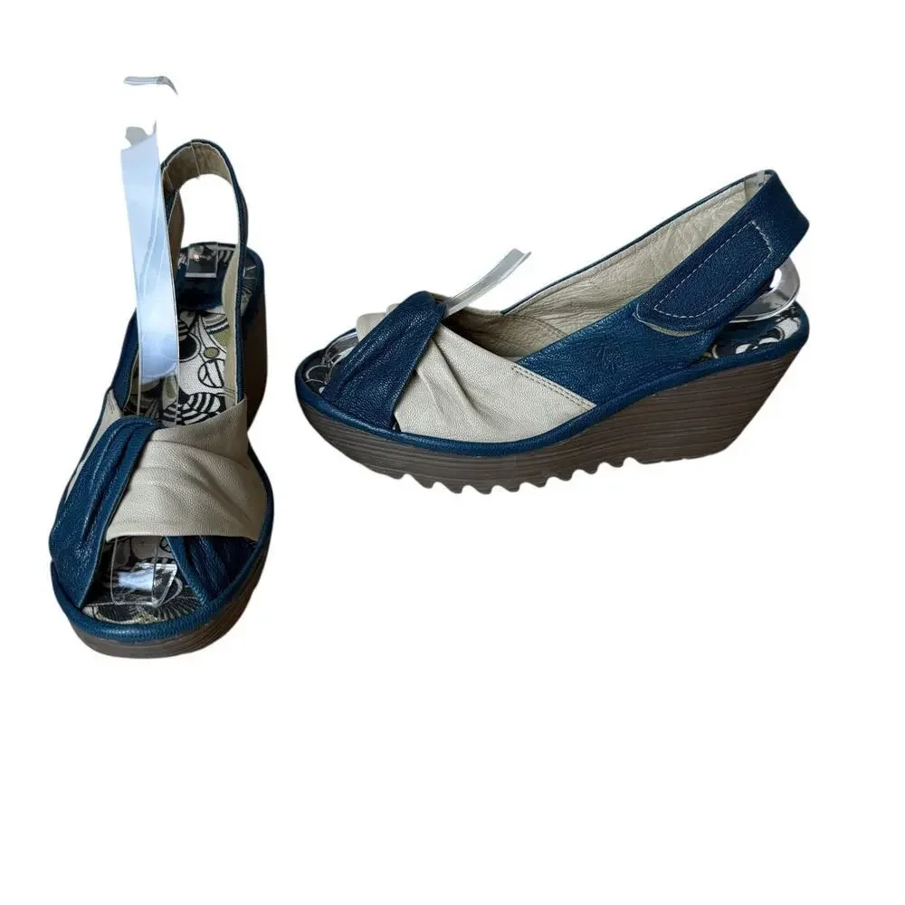 FLY LONDON EU 37 US 6-6.5 Yakin Yata Leather Blue Cream Sandals - Picture 15 of 15